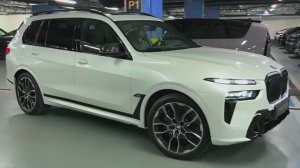 BMW X7 M60I 2025 - Интерьер и Экстерьер