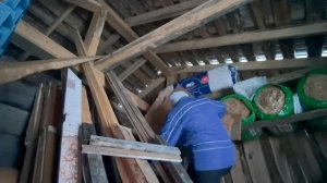 Этот чердак заберёт все мои силы... и доски.