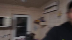 Рыбалка на Яузском водохранилище осенью. Изучаем повадки рыб на зимовальных ямах. Дом рыбака.