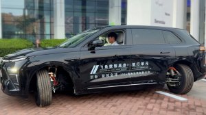 Передовые технологии Chery Group, автомобильные танцы, развороты на месте, демонстрация вождения-...