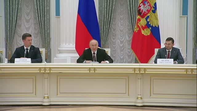 Владимир Путин. Встреча с участниками V Конгресса молодых учёных 28 ноября 2025 года