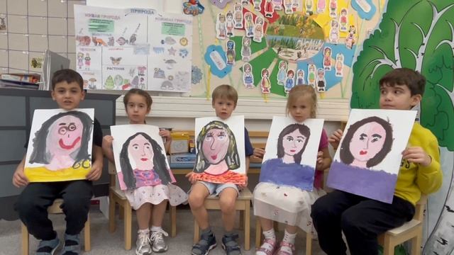 МОЯ МАМОЧКА САМАЯ-САМАЯ...