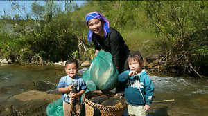 Ловим речную рыбу сетями для продажи на рынке. Приготовление корма для свиней. Жизнь с Дуонг.Вьетнам