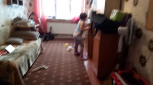 моя сестра достала ружьё 😰