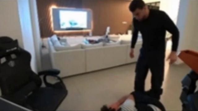 Шовхал жёстко наказал Субу.mp4