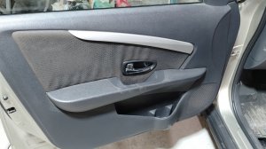 Как снять обшивки дверей и боковые зеркала Ниссан Альмера G15