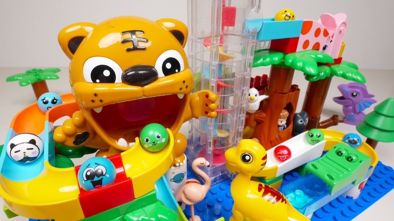 СТРОИМ ГОРКУ ДЛЯ ШАРИКОВ ВИДЕО АСМР ШАРИКИ ДЛЯ ДЕТЕЙ ДЕТСКИЙ КАНАЛ ИГРАЛКИ-ЗАЛИПАЛКИ