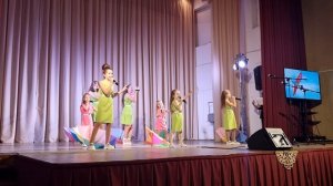 Праздничный концерт "С любовью к маме", посвященный Дню матери