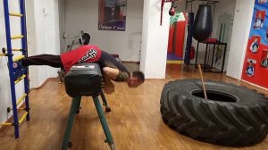 Упражнения на спину