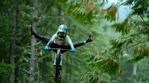 Дети показывают Велоспорт высшего класса