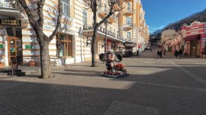 Кисловодск. Курортный бульвар, Нарзанная галерея, Парковый пешеход по просьбам подписчиков.