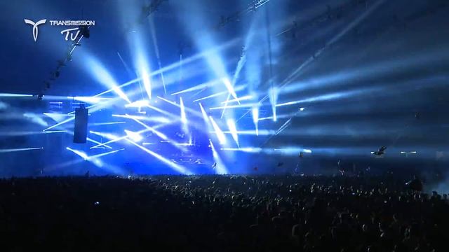 @arminvanbuuren - Not Giving Up On Love (@DJFrontliner Remix) (Live at Transmission Melbourne 2017)