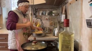 Нажарила оладьи, из кабачков и картофеля. Вкусно о о .