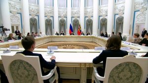 Путин заявил о продолжении софинансирования ученых в рамках грантов