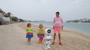 Майя и Маша идут к стоматологу: полезные истории о здоровье