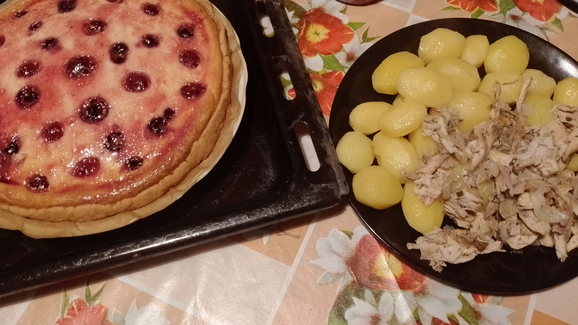 Готовлю  Пирог  с  Творожком  и  Картошка  с  Мясом  в  Пароварке.  Танкист555