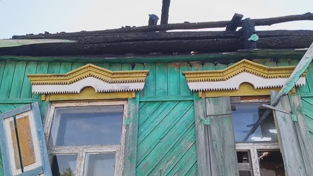 В деревню! Трава опять по пояс. Но мы не сдадимся.