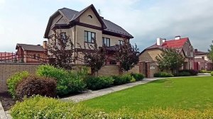 Магнитогорск, коттеджный посёлок Александровский Сад, вдоль улицы Советской (03.06.2021)