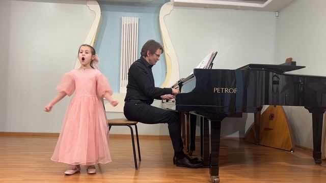 «Журавель»  слова народные, музыка В. Калинникова