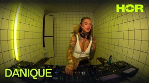 SXTCY - DANIQUE   HÖR - September 18  / 2025