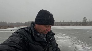 Первый выход на лёд! Ловля на блесна, балансиры.
