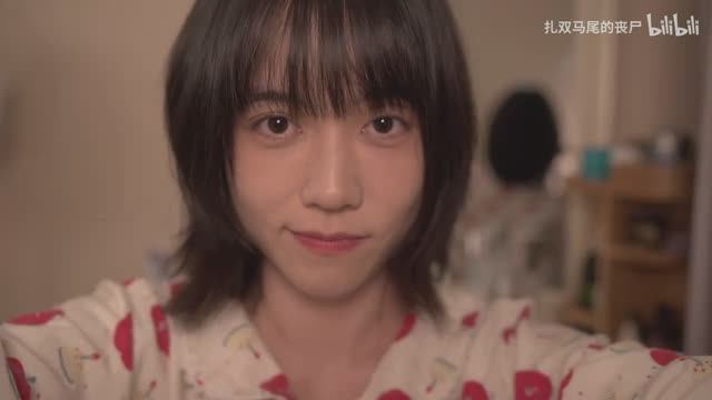 ASMR Ear massage [SOMBIE]