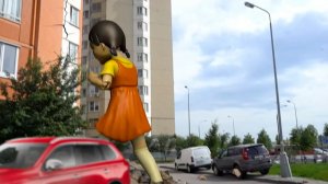 Кукла Калмар пришла ко мне играть.