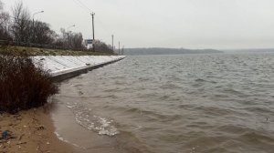 Озеро Сенеж: живописно в любое время года и в любую погоду