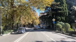 Ялта. От храма на Садовой, К.Маркса, Московской (мимо платана) улицами.30.10.2025. Крым.Crimea.Yalta