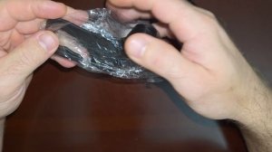 Крючок-подвес в автомобиль на подголовник.