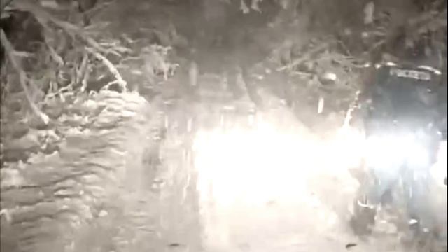 Состояние дорог после налипшего снега в Смоленской области