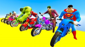 Мотоциклы и Человек-паук с забавными супергероями для детей. Мультфильмы для детей и малышей.