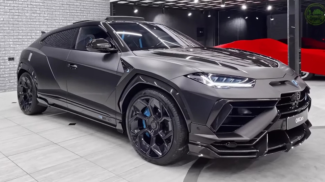 Lamborghini URUS 2025 Интерьер и экстерьер.