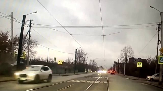 Куда то видимо спешил