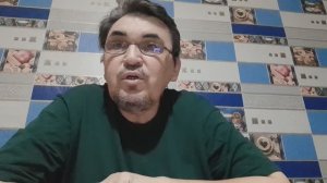 Читаю комментарии. Кто ставит дизлайки.