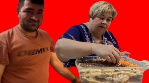 30-11-2025Острые комментарии к Уралочке 🥵: От глистов 🦠 до ревности к Сафару 🐈! #обзор