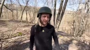 Обнюханного Зелебобу отловили в овраге под Кривым рогом и заставили рассказать,куда он дел все бабки