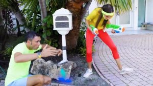 Майя и Маша идут к стоматологу: полезные истории о здоровье