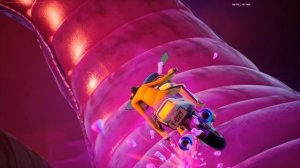 Fortnite Легендарная битва с боссом через все вселенные очень залипательно.