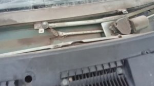 снятие жабо на ниве Шевроле, прочистка дренажей