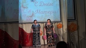 "Только ты, моя мама, живи... "