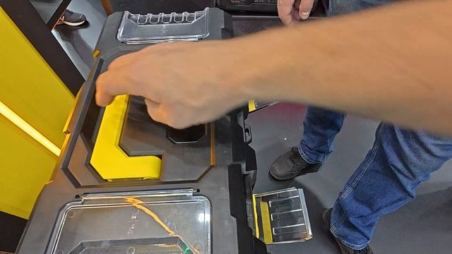 Hanskonner и другие ящики для инструментов Mitex смотреть онлайн