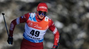 Лыжник Бакуров, которого толкнул Большунов на Кубке России, ждет диагноза врача