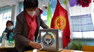 Досрочные парламентские выборы стартовали в Кыргызстане
