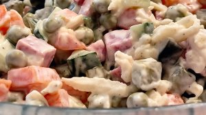 ВКУС"СЛУЖЕБНОГО РОМАНА "-ЛЕГЕНДАРНЫЙ САЛАТ