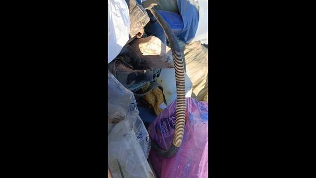 Восемь мешков автохлама с мусорки смотреть онлайн