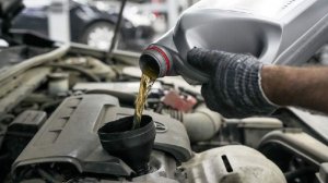 В Сети активизировались продавцы поддельных автомасел