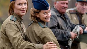 В доброе советское прошлое: зрители высоко оценили фильм "Есть только МиГ"