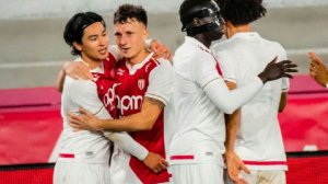 Голевой пас Головина помог "Монако" обыграть "ПСЖ" в чемпионате Франции