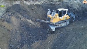 Строительство, срезаем горный склон ,  очередной обзор